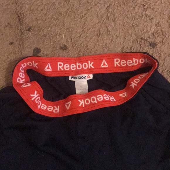 I am sell Reebok boy shorts. Size small. Badly worn like bend new - Picture 3 of 5